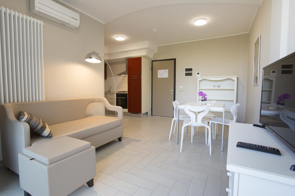 Nero D'Avorio Aparthotel & Spa Rimini Exterior photo